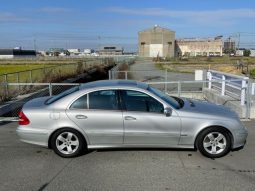 Mercedes Benz E-Class E320 Avant-garde 2004 full