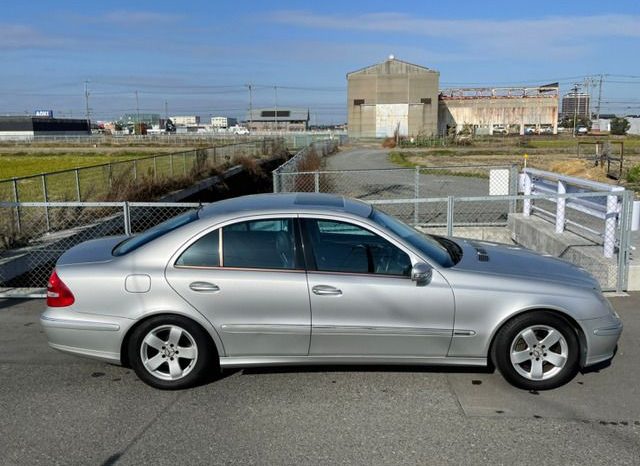 Mercedes Benz E-Class E320 Avant-garde 2004 full