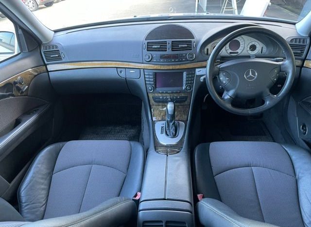 Mercedes Benz E-Class E320 Avant-garde 2004 full