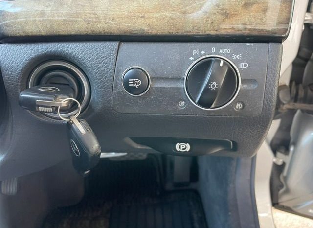 Mercedes Benz E-Class E320 Avant-garde 2004 full