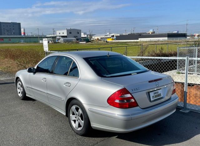 Mercedes Benz E-Class E320 Avant-garde 2004 full