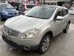 Nissan Dualis 2.0 20G FOUR Urban 2010 full