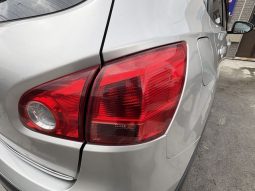 Nissan Dualis 2.0 20G FOUR Urban 2010 full