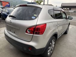 Nissan Dualis 2.0 20G FOUR Urban 2010 full