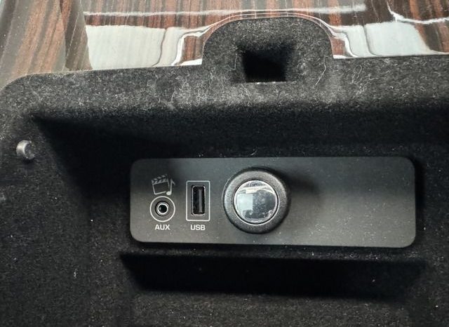 Land Rover Range Rover 2015 full