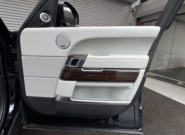 Land Rover Range Rover 2015 full