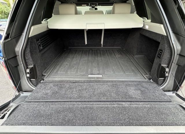 Land Rover Range Rover 2015 full