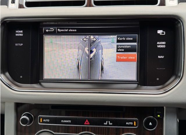 Land Rover Range Rover 2015 full