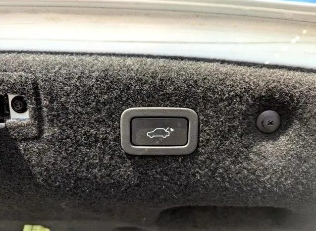 Jaguar XF 35t R-Sport 2016 full