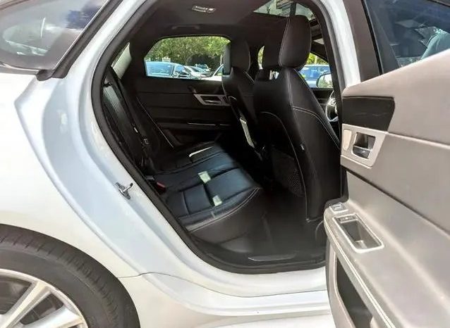 Jaguar XF 35t R-Sport 2016 full