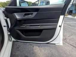 Jaguar XF 35t R-Sport 2016 full