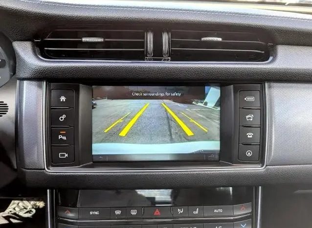 Jaguar XF 35t R-Sport 2016 full