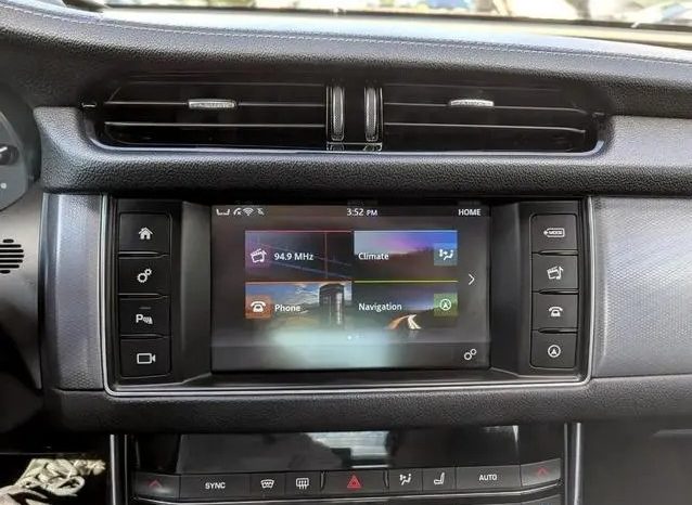 Jaguar XF 35t R-Sport 2016 full