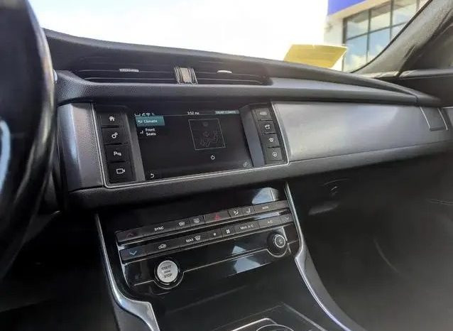 Jaguar XF 35t R-Sport 2016 full