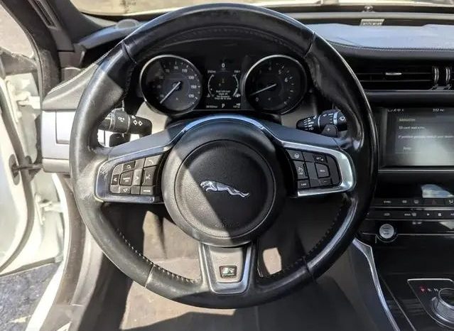 Jaguar XF 35t R-Sport 2016 full