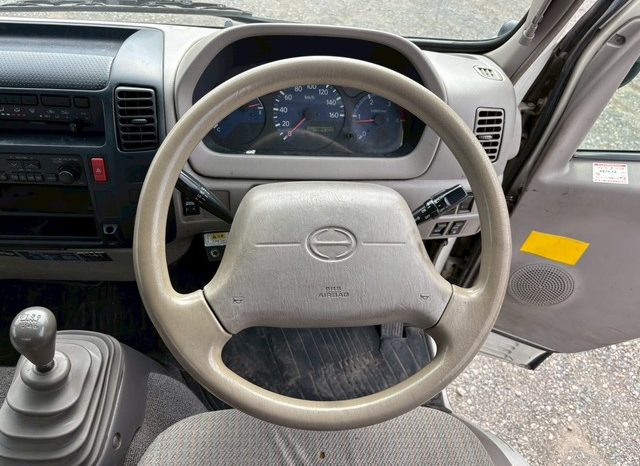 Hino Dutro 2002 (J05C) 3.5 Tonner full