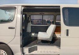 Toyota Hiace Van 1RZ 2003 full