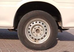 Toyota Hiace Van 1RZ 2003 full