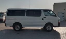 Toyota Hiace Van 1RZ 2003 full