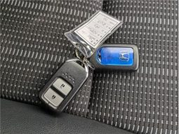 Honda Vezel HVZ Honda Sensing 2016 full