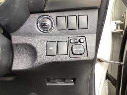 Toyota Ractis S 2012 full