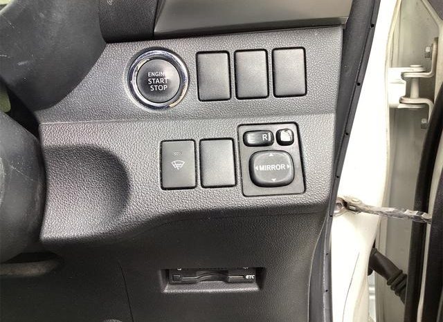 Toyota Ractis S 2012 full