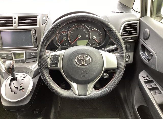 Toyota Ractis S 2012 full