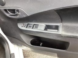 Toyota Ractis S 2012 full