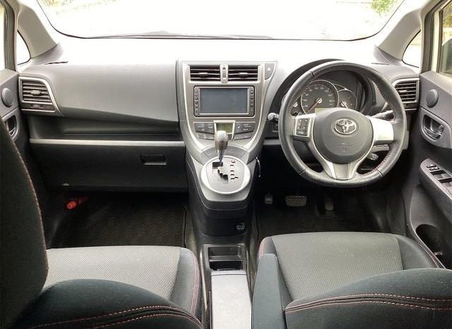 Toyota Ractis S 2012 full