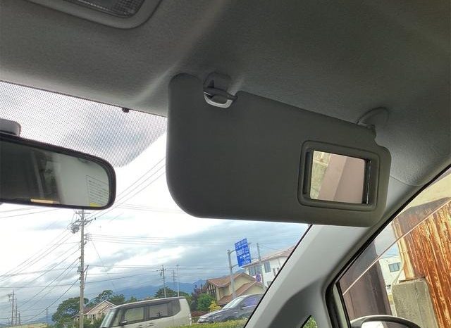 Toyota Ractis S 2012 full