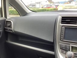 Toyota Ractis S 2012 full