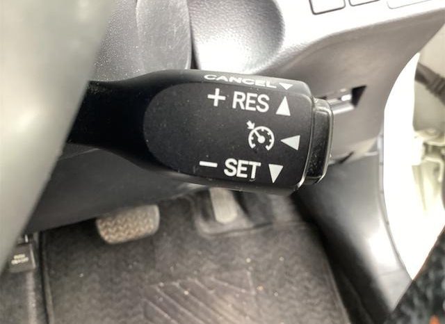 Toyota Ractis S 2012 full