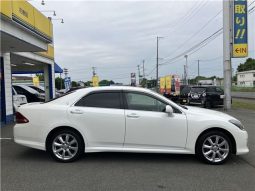 Toyota Crown Athlete 2009 full