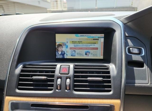 VOLVO XC60 T5 LE 2012 full