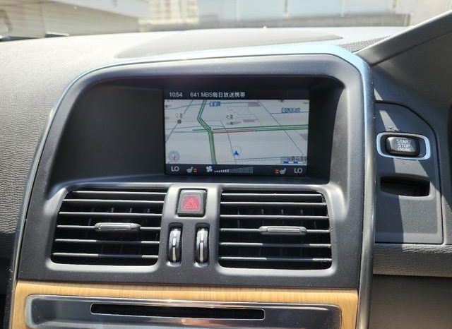 VOLVO XC60 T5 LE 2012 full