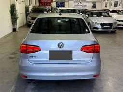 Volkswagen Jetta 4D SEDAN 155 TSI Highline Sport 2015 full