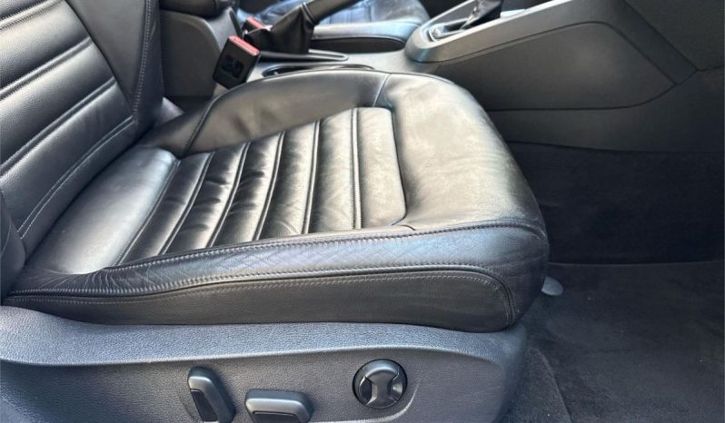 Volkswagen Jetta 4D SEDAN 155 TSI Highline Sport 2015 full