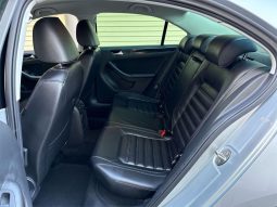 Volkswagen Jetta 4D SEDAN 155 TSI Highline Sport 2015 full