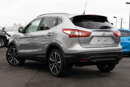 Nissan Qashqai Ti 2015 full