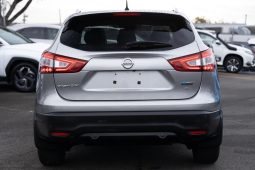 Nissan Qashqai Ti 2015 full