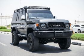 Toyota Land Cruiser 70 2012