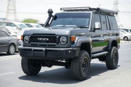 Toyota Land Cruiser 70 2012 full
