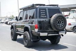 Toyota Land Cruiser 70 2012 full