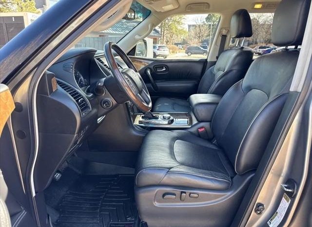 Infinity QX80 Base 2016 full