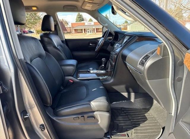 Infinity QX80 Base 2016 full