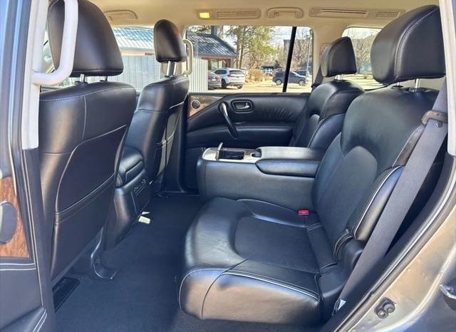 Infinity QX80 Base 2016 full