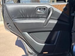 Infinity QX80 Base 2016 full