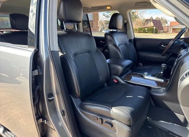 Infinity QX80 Base 2016 full