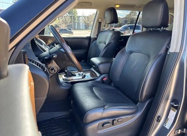 Infinity QX80 Base 2016 full