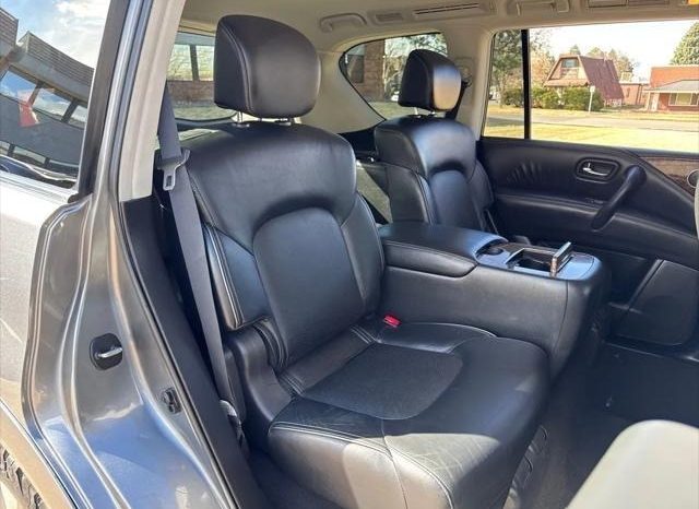 Infinity QX80 Base 2016 full